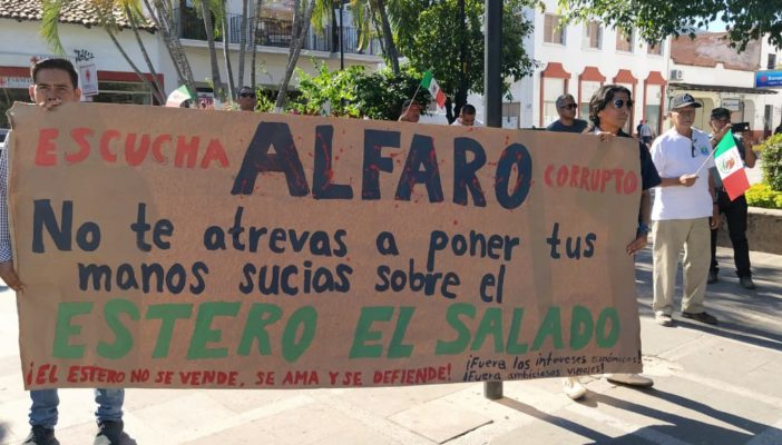 Convocan a manifestación contra Alfaro mañana