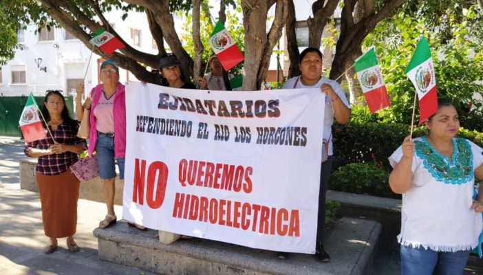 Ignora Dávalos a ciudadanos de Boca de Tomatlán