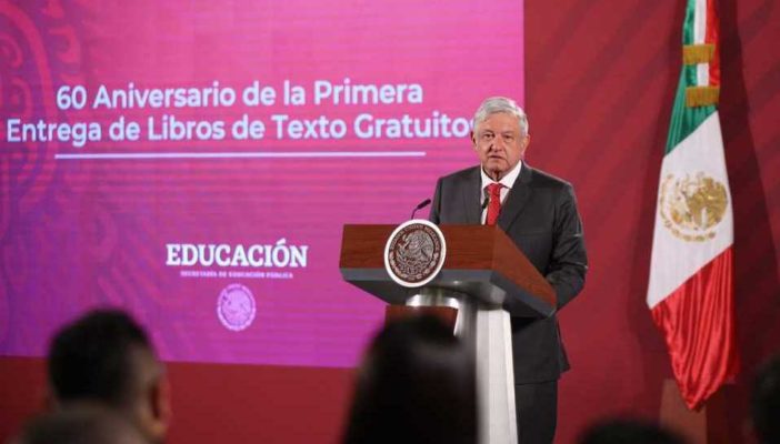 AMLO asegura no estar 'dando la vuelta' a los feminicidios