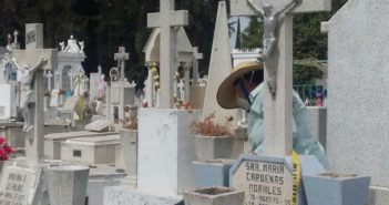 Hasta los cementerios cerraron las puertas en Jalisco