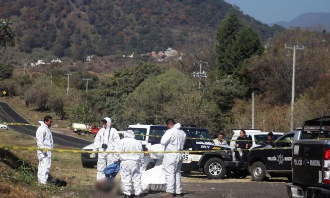 Inseguridad y violencia van a la baja: López Obrador