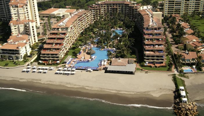 Comienzan los 'descansos solidarios' en hoteles de Puerto Vallarta