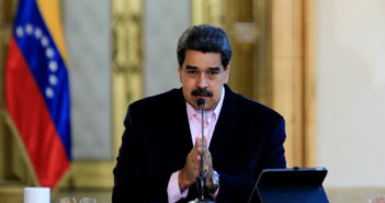 "Si se atrevieran a tocarnos, prepárense para la furia bolivariana", Maduro