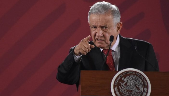 López Obrador critica a políticos por mal uso del tema del coronavirus