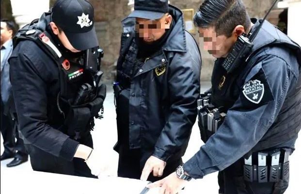 Detienen a policía con droga en San Juan de los Lagos