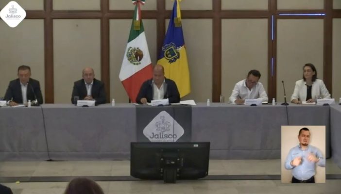 Mil millones de pesos, la bolsa de Alfaro contra la contingencia