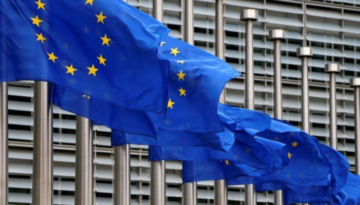 También la Unión Europea cierra fronteras por 30 días