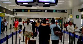 México descarta suspender vuelos de Europa; analiza restricciones