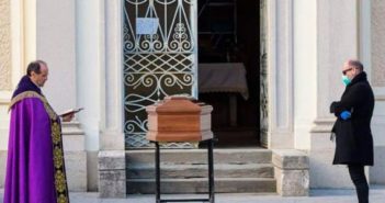 En Italia se prohíben los funerales para evitar más contagios de Covid-19