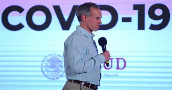 "Ya no le hagan caso a las conferencias de Gatell", TV Azteca