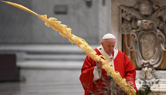 Honra el Papa Francisco a los 'Santos que luchan contra el Covid-19'