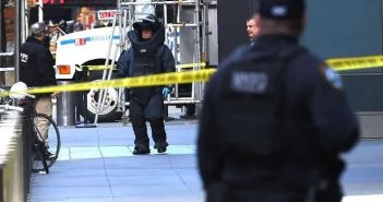 Totalmente desesperado, pide a la policía que lo mate por contraer Covid-19