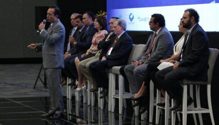 9 de cada 10 trabajadores en riesgo, dice COPARMEX