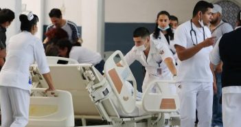 Héroes anónimos... 19 mil médicos se apuntan para enfrentar al Covid-19