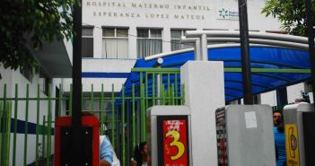 Murió al dar a luz; presentaba síntomas de Covid-19