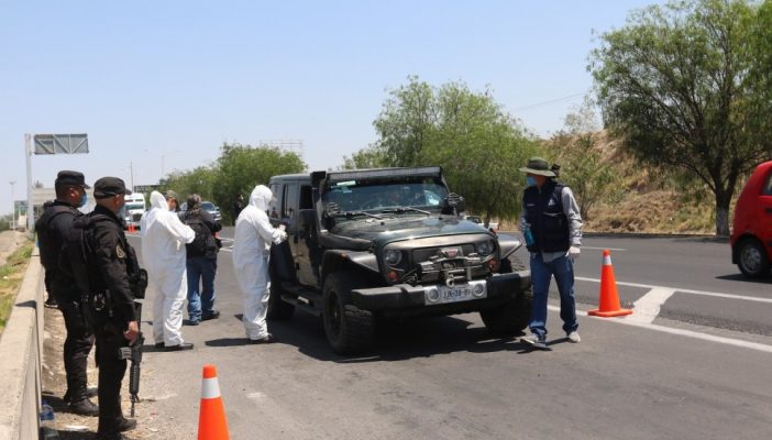 Reiteran autoridades sanitarias: "No salgan de vacaciones"
