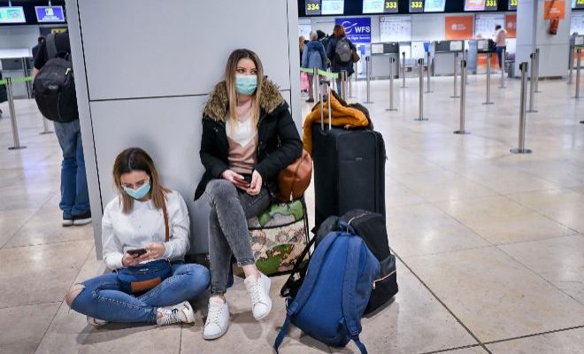 Italia reabrirá aeropuertos en junio tras el cierre por pandemia
