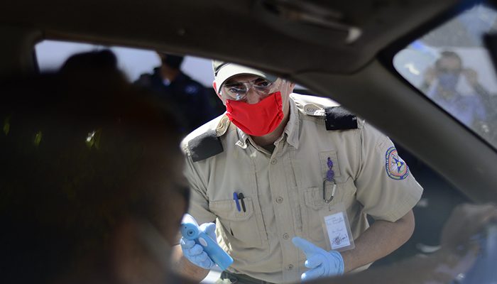 Refuerzan filtros sanitarios en carreteras de Jalisco por 'fase cero'
