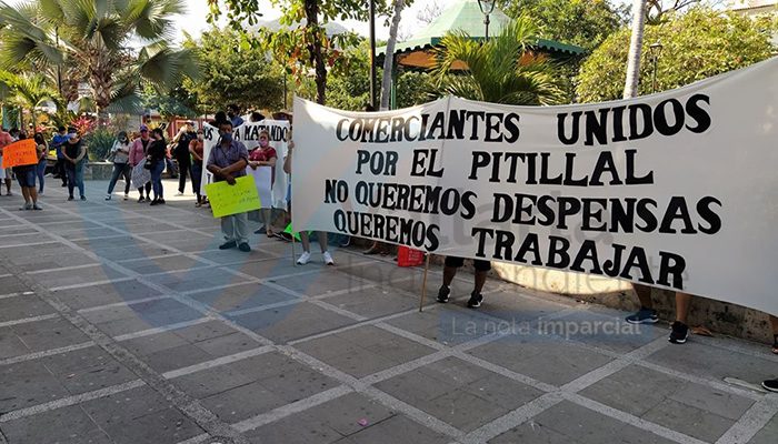 Dávalos vuelve a menospreciar a la gente que votó por él