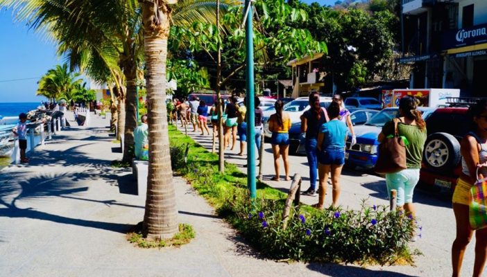 Dueño del jardín botánico intenta impedir apoyos a habitantes de Boca