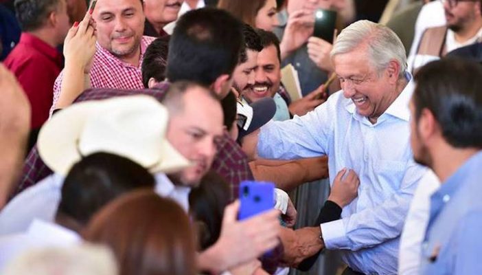 AMLO prevé reiniciar giras de trabajo la próxima semana
