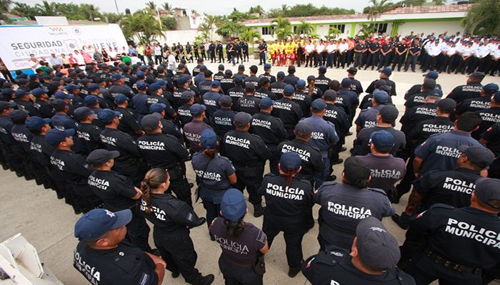 Gobierno de Dávalos explota a policías y no les retribuye