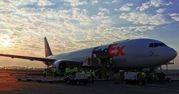 Llega a México segundo cargamento de ventiladores mecánicos