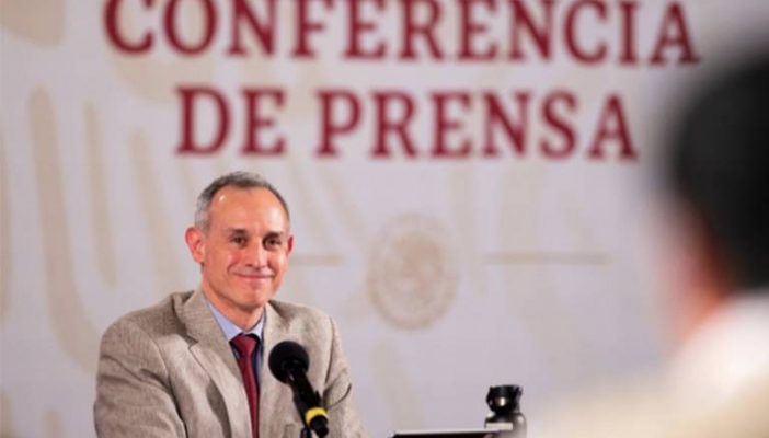 Giras de AMLO son 'esenciales', dice López Gatell