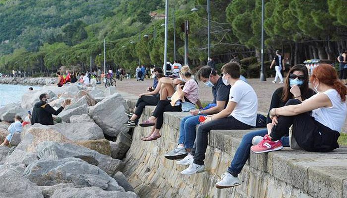 Italia registra la menor cantidad de fallecidos en 8 semanas