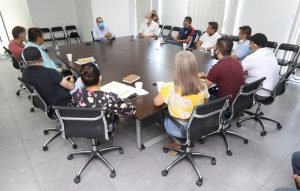 Comerciantes del malecón piden que ya se abra al público en general 1 Comerciantes del malecón piden que ya se abra al público en general