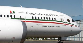 Como no se vende, busca AMLO 'trueque' por avión presidencial