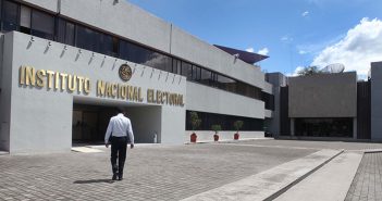 Pide INE a AMLO 'no intervenir en las elecciones del 2021'
