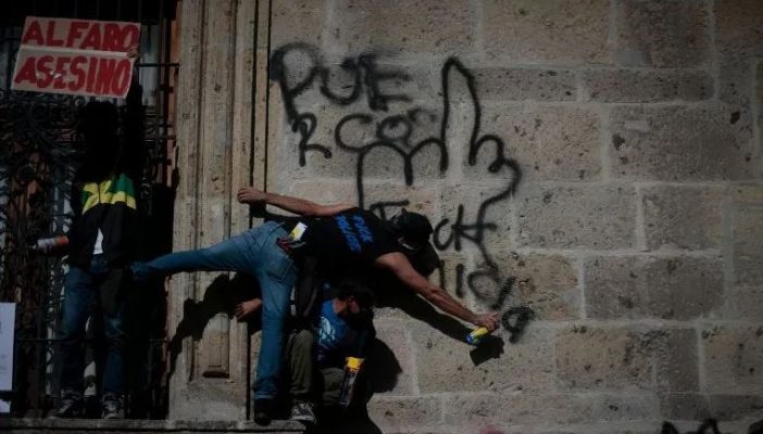 Alfaro cometió una imprudencia al culparme de protestas: AMLO