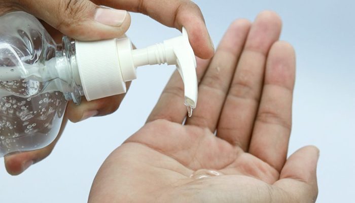 ¡Otra más! Estados Unidos pide no usar gel antibacterial mexicano