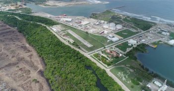 Desmienten a Reforma; contrato de 2 Bocas no se asigno por 'compadrazgo'