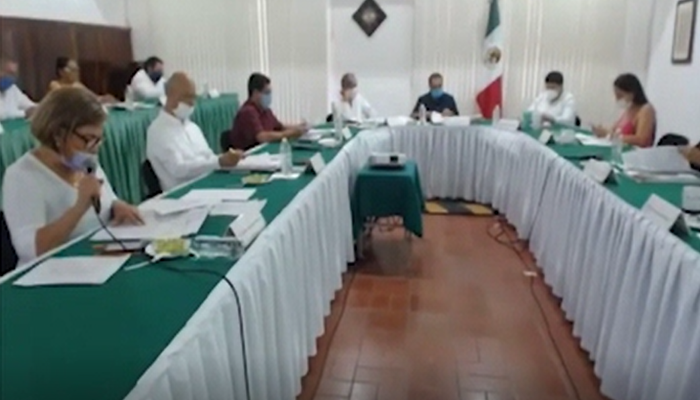 Pide Laurel descuentos en el agua; Dávalos replica con descuentos a la CFE