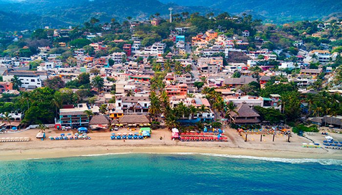Hoteleros en Riviera Nayarit en desventaja por no tener playas abiertas