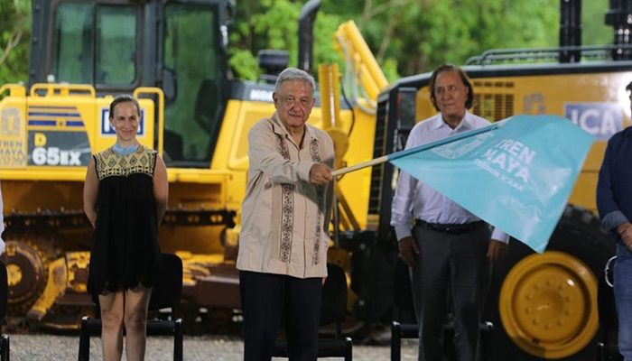 Suspensión del tren maya tiene tintes políticos, asegura el presidente