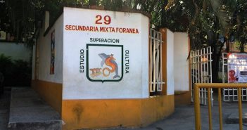 Inician quejas contra escuelas por 'cuotas voluntarias'