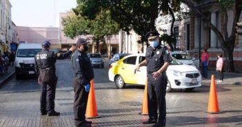 Hasta 43 mil pesos de multa por conducir después de las 22:30 en Yucatán