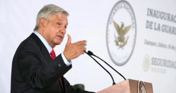 "Alfaro no está solo contra amenazas", Andrés Manuel