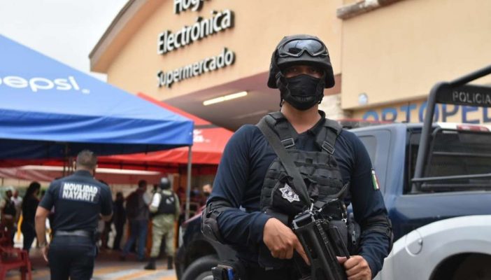 Tras operativo para contener el Covid-19 se han clausurado 26 comercios en Tepic