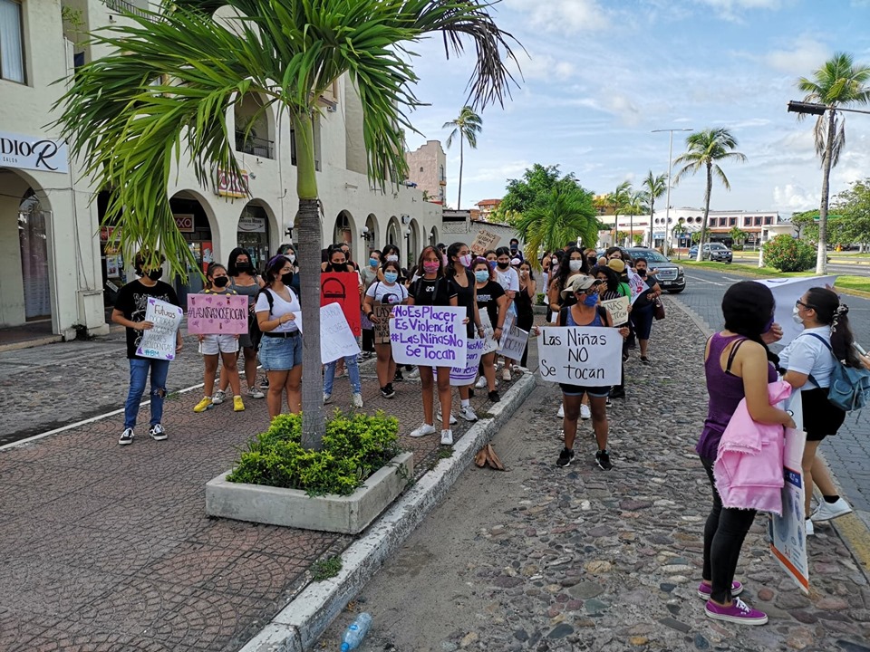 Puerto Vallarta se une al grito de "justicia" 4 Puerto Vallarta se une al grito de "justicia"