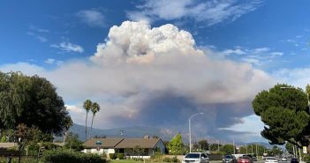 California batalla contra incendios forestales bajo gran ola de calor