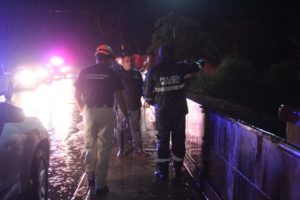 Evacuan a pobladores de Bahía de Banderas por riesgo del Ameca