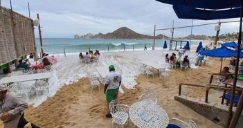 Habilitan albergues en Los Cabos con aulas Covid por 'Genevieve'