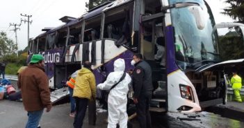 Suman 15 fallecidos en accidente de turistas que venían a Vallarta