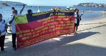Médicos protestan en Acapulco por asesinato de directora de hospital