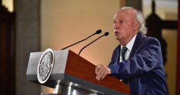 Titular de Semarnat: La 4T está llena de contradicciones y luchas de poder