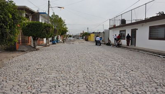 Aprueban 15 millones de pesos para empredrar calles de Vallarta